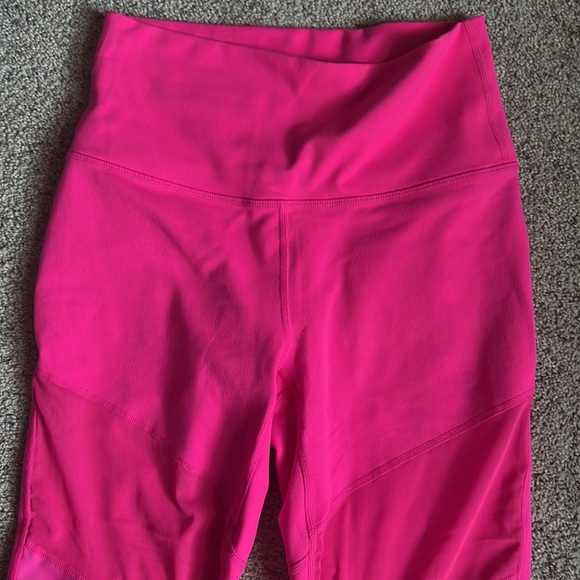 Women’s Powerhold Fabletics Leggings - Small - Picture 2 of 4